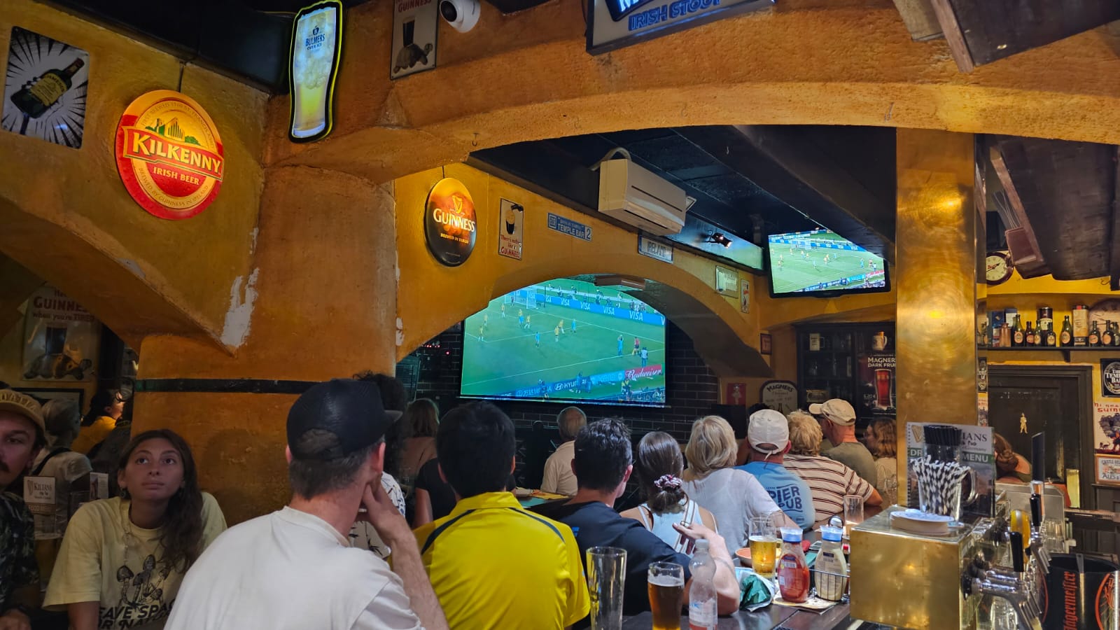 Sport on the big screens at Kilians